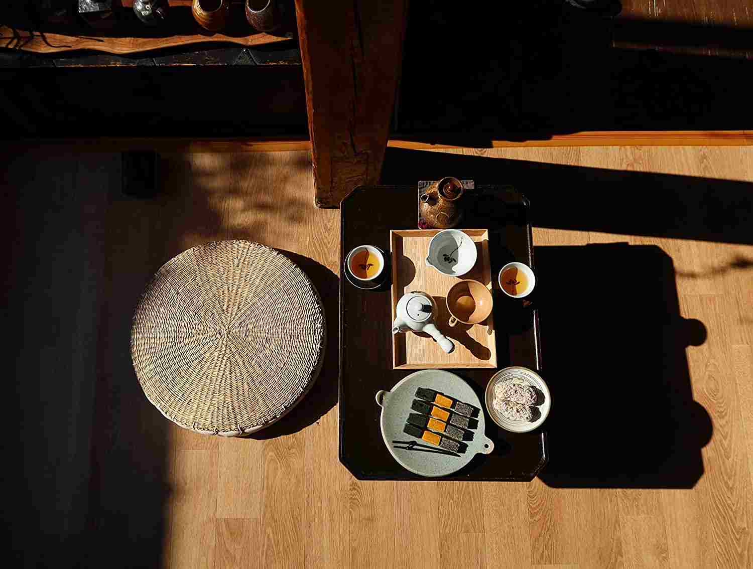 Round, outdoor Japanese style floor cushion